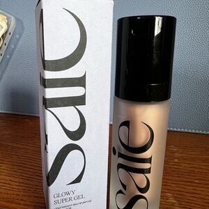 Saie Glowy Super Gel - Subtle Shimmer Primer
